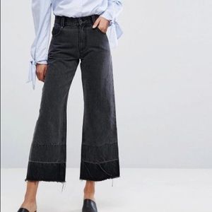 Cropped wide leg black denim